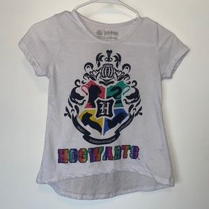 Girl’s Harry Potter t-shirt.